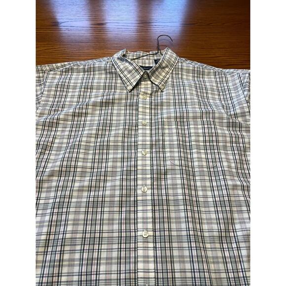 Van Heusen Men's XXL 18-18 1/2 cream and  green plaid casual button down shirt - Picture 1 of 3